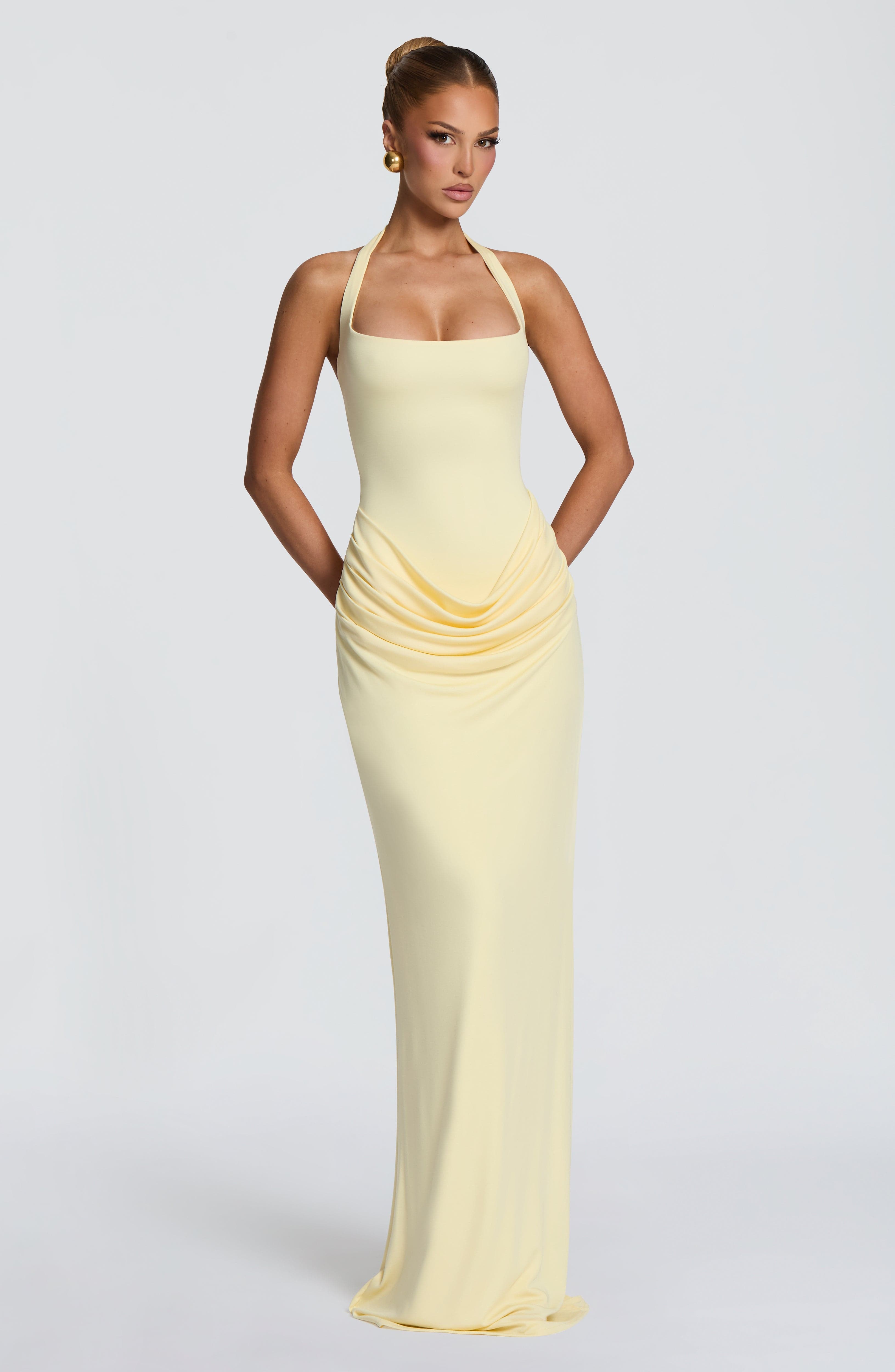 Halter Square Neck Maxi Dress  - đánh giá và giá Maxi Dress Halter